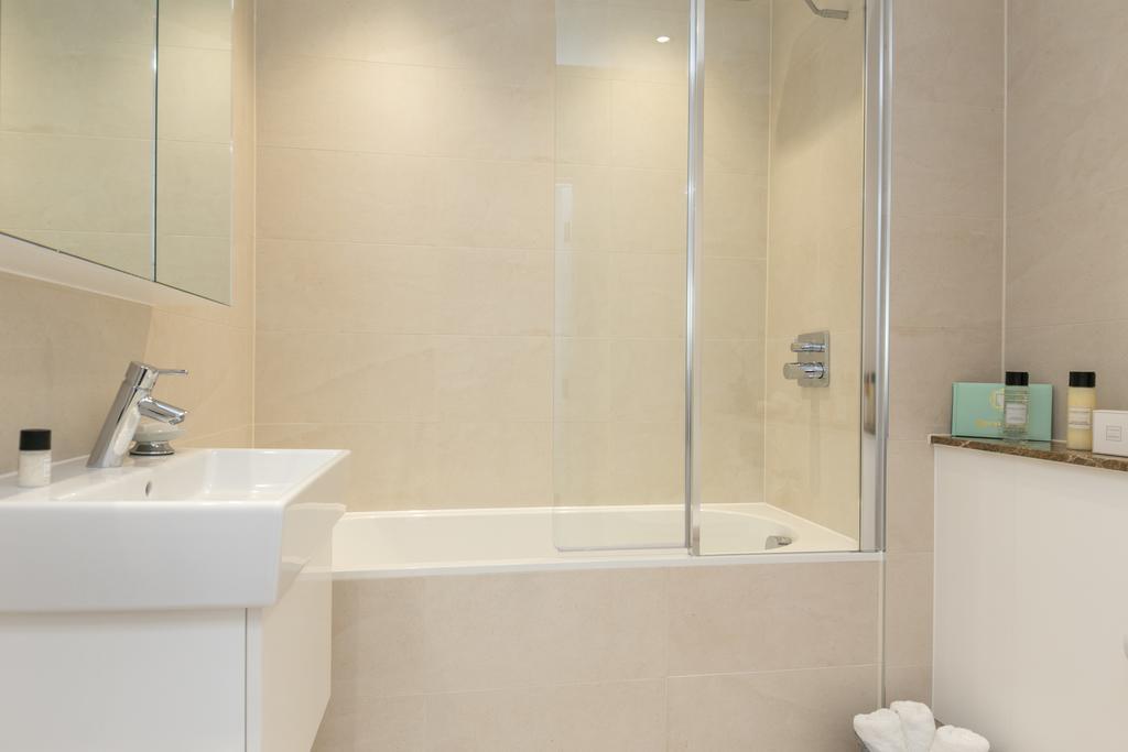 Portobello Apt With Floor-To-Ceiling Views London Exteriör bild