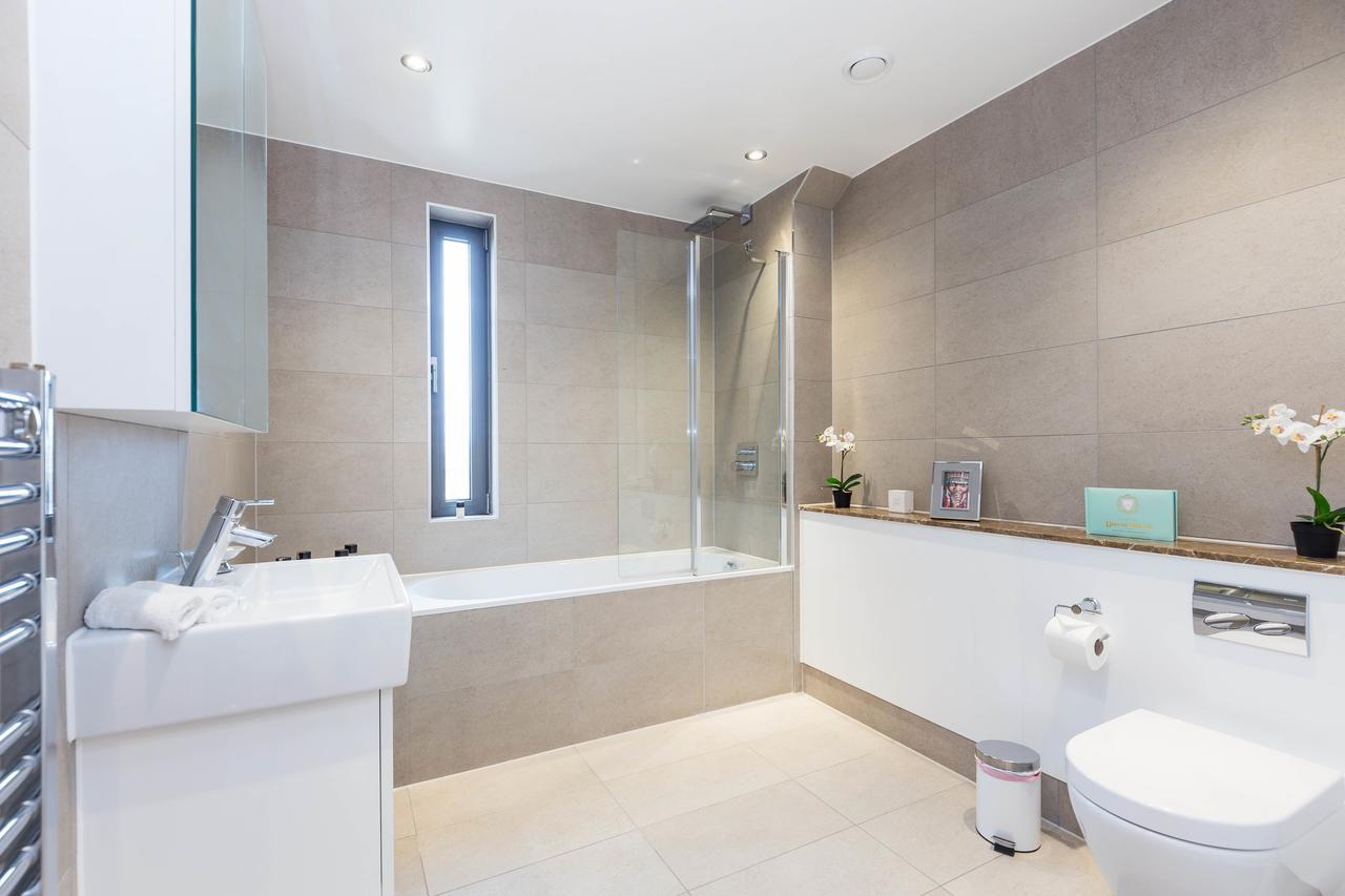Portobello Apt With Floor-To-Ceiling Views London Exteriör bild